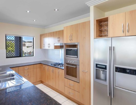 Three Bedroom Pool View - Kitchen